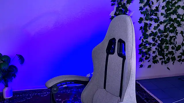 Kumiho_7777 webcam