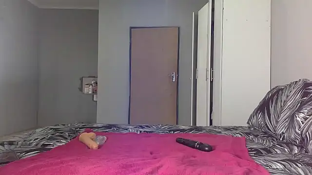 MaskedSins webcam