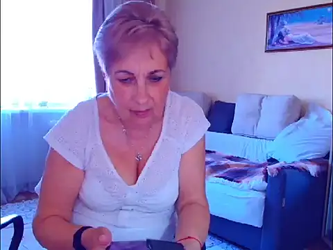 Victoria5643 webcam