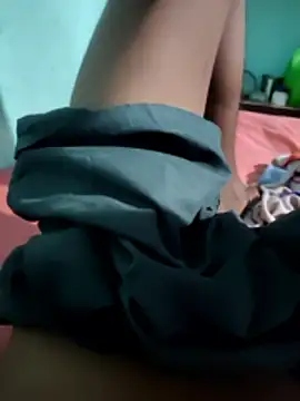 RAYI_Queen_4 webcam