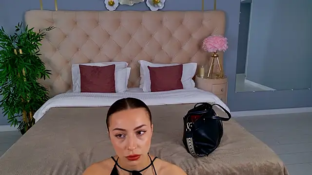 NicoleHarris webcam