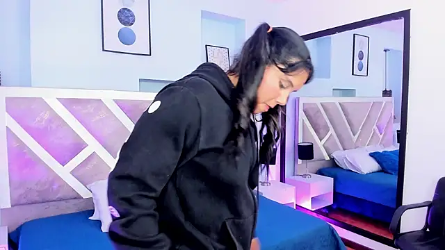 Mia_Velez1 webcam