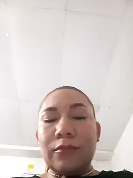 Luna_Morch webcam