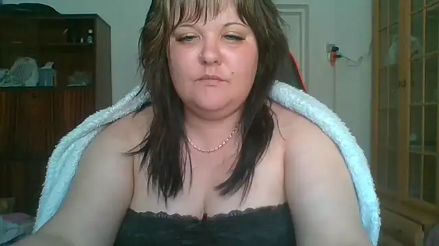 LitisiaLove255 webcam