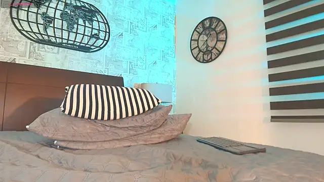 alexa_cruz__ webcam