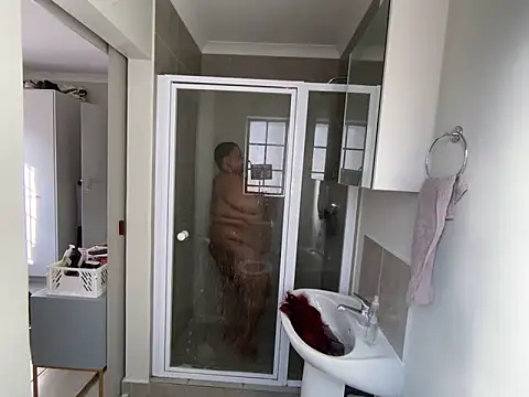 MissLola27 webcam