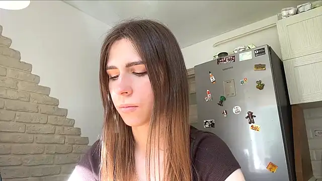 ZaraGuyette webcam