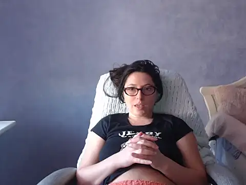 LuckyLisa23 webcam