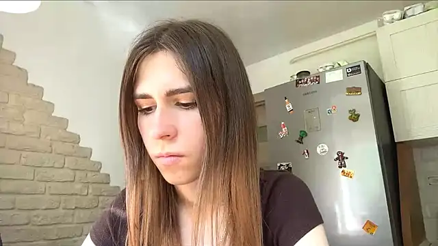 ZaraGuyette webcam
