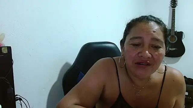 katia_mature webcam