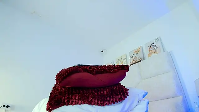 elizawiliamst webcam