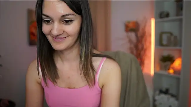 Clara_MoonX webcam