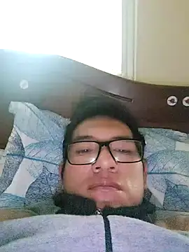 PEPELU1986 webcam