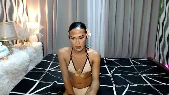 yourlady_ryeee webcam