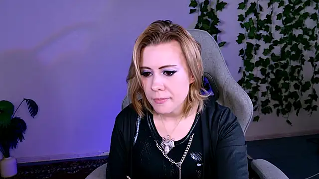Kumiho_7777 webcam