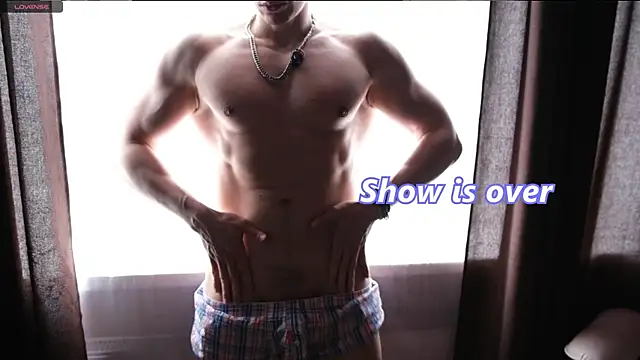 luckyforesk1n (M young) - cumshow on my neck  ; )