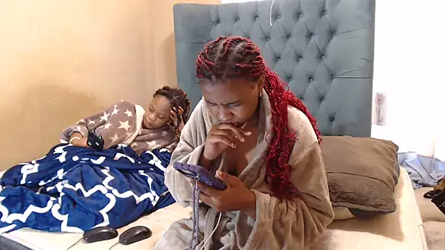 EbonyEssence webcam