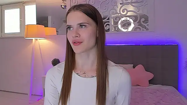 LuisaClover webcam