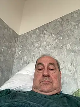 csikar live sex cam