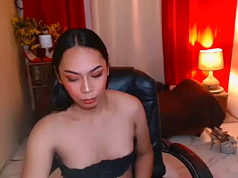 kylieEmparado webcam