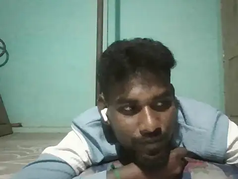 Tamilgud23 webcam