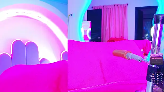 NathaxaLeans webcam