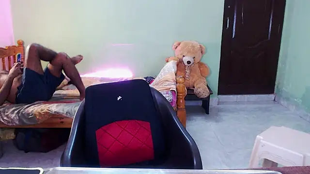 HotGulabi webcam