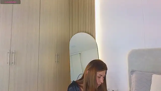 bella__adams webcam