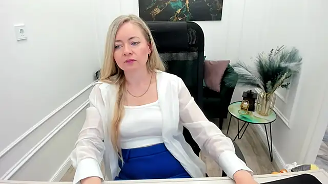 CharlotteKerti