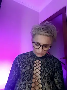 LunaBlaise webcam