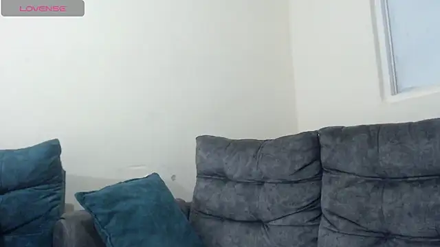 mia_girl07 webcam