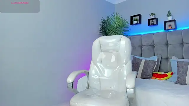 Alex_cute77 webcam