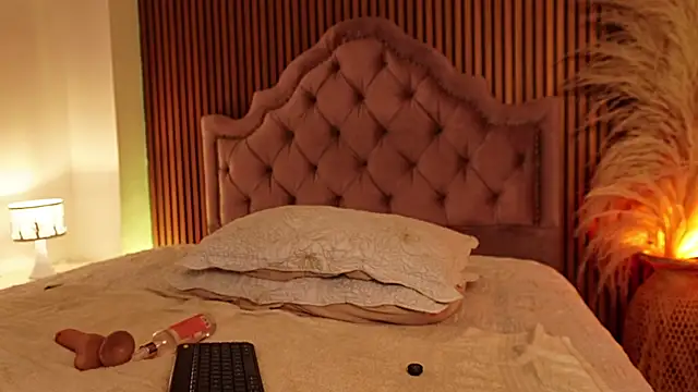 Violett_hott_ webcam