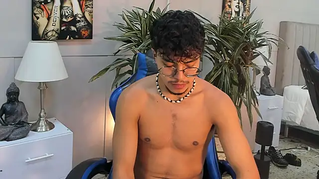 kai_storn webcam