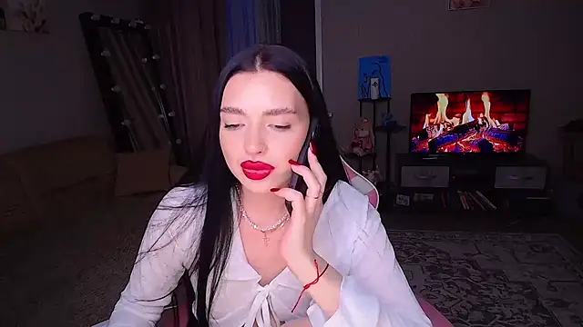 yoursLina