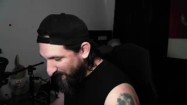 DevilPup75_ webcam