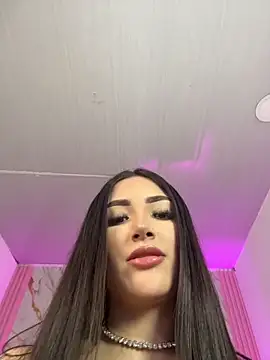 babyy_nicols_m webcam