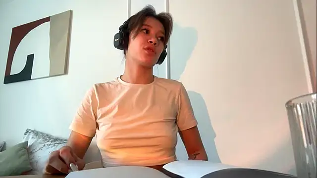 RoniBraccia webcam