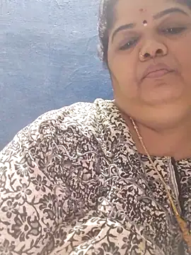 tamilthanushri webcam