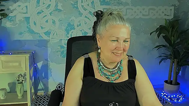 LilaMaharani webcam