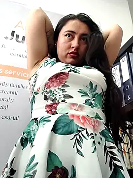 _Sarah-Office1 webcam