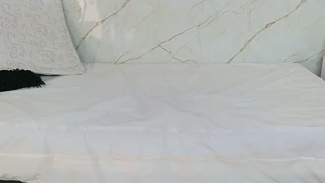 emi_bloom webcam