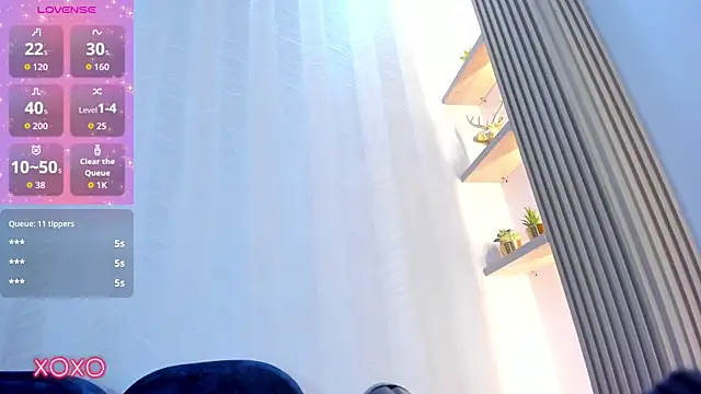 Naomii_Viper live sex cam