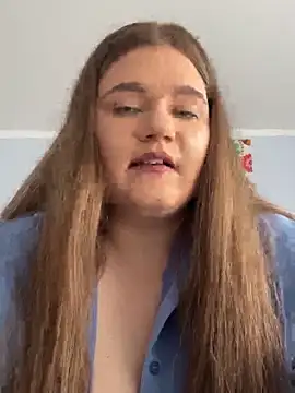 BustyPonyTease webcam