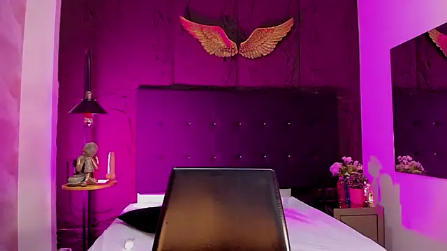 MillaGrey webcam