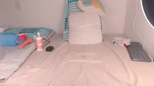 shunrei_saan webcam