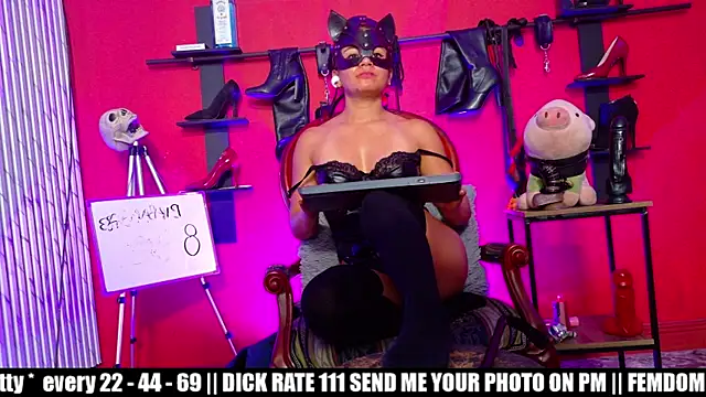 MistressSlut1 webcam