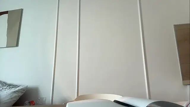 RoniBraccia webcam