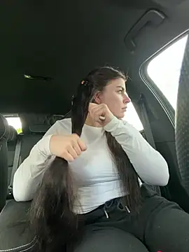 EllyNora webcam