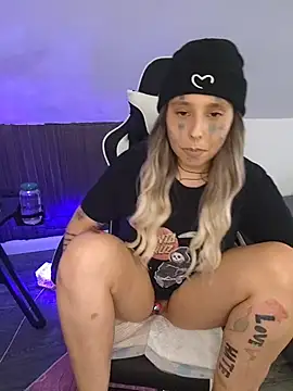 ThatAltGirl